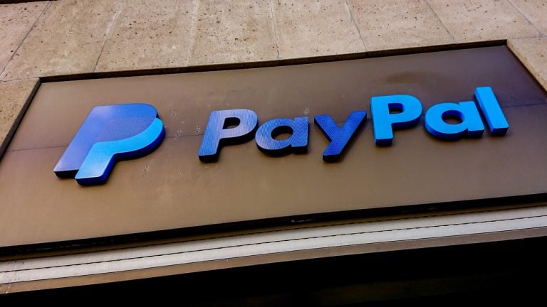 Paypal Pauses UK Crypto Purchases Amid Regulatory Changes; Assures Resumption in Early 2024
